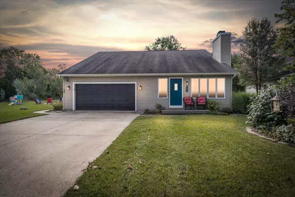 Brooklyn, MI 49230,151 Southern Shores DR