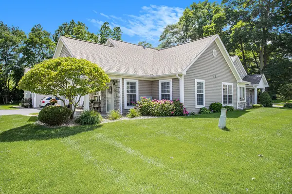 462 Ashton Lake DR, Battle Creek, MI 49015