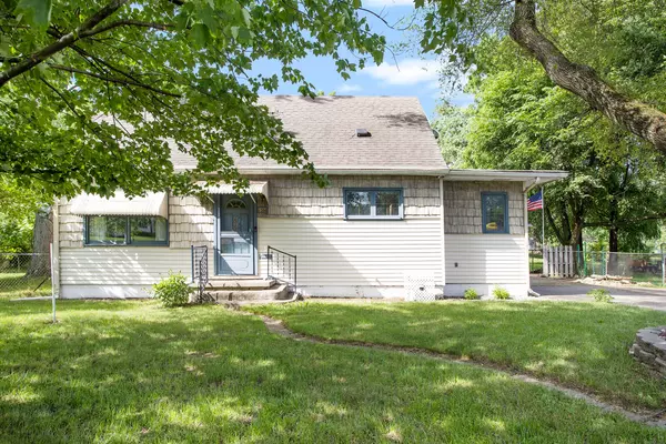 1586 W Michigan AVE, Battle Creek, MI 49037