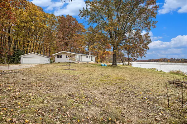 19150 B DR N, Marshall, MI 49068