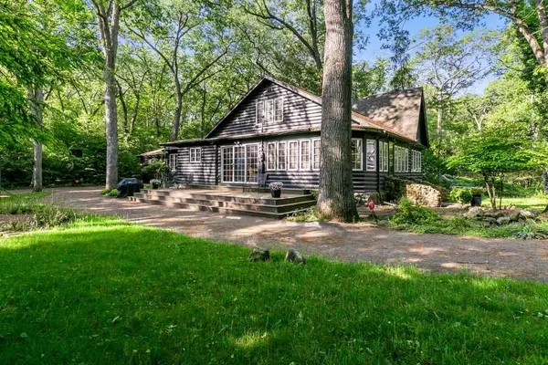 New Buffalo, MI 49117,4115 Ponchartrain DR