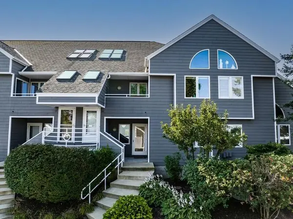 501 N Whittaker ST #15, New Buffalo, MI 49117