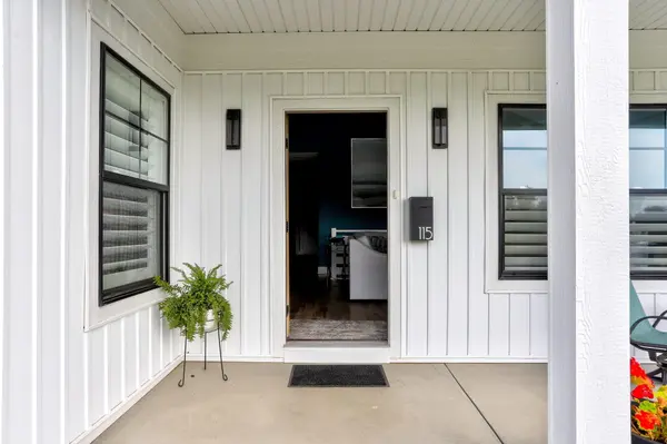 South Haven, MI 49090,115 Abell AVE