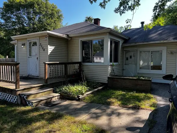 Muskegon, MI 49444,3324 Black Creek RD