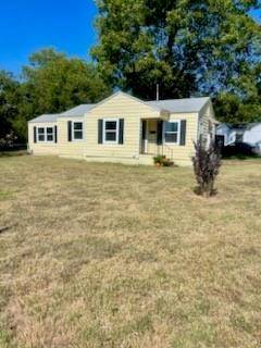 1451 Greenbrier Drive, River Oaks, TX 76114