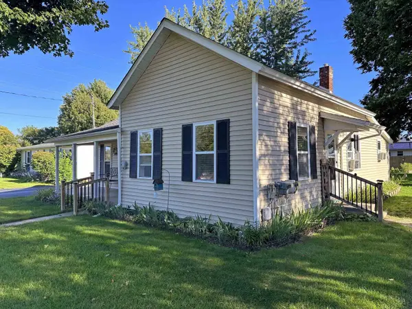 Chesaning, MI 48616,1009 Brady