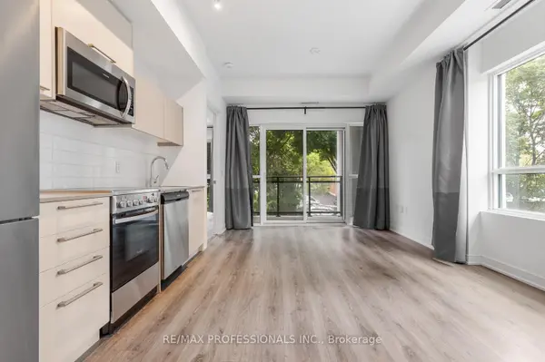 Toronto W07, ON M9Y 0C4,25 Neighbourhood LN #213