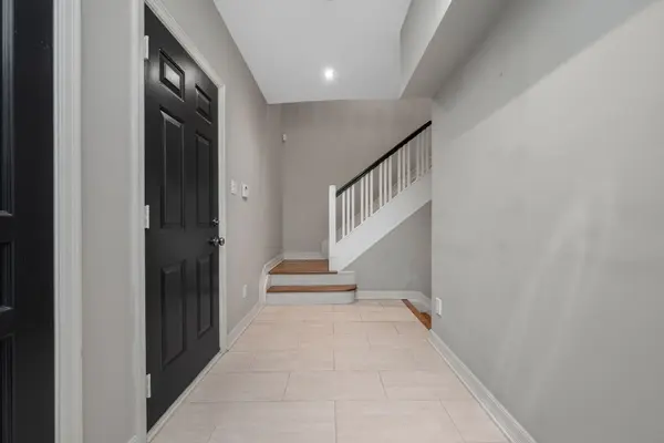 Westboro - Hampton Park, ON K1Z 1A8,201 CLEARVIEW AVE