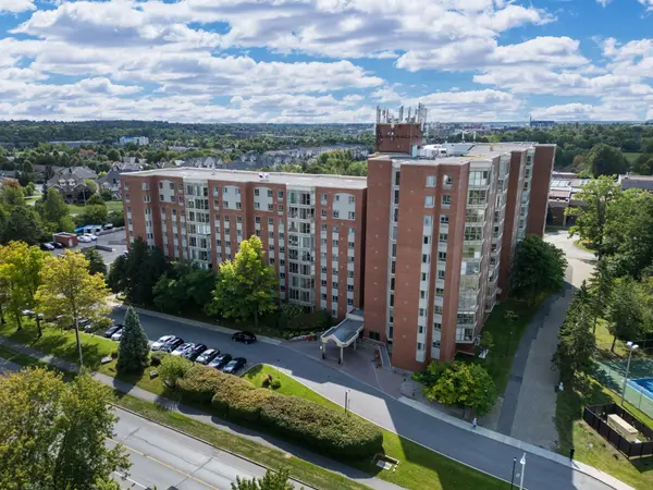 Kanata, ON K2K 2B6,960 Teron RD #105