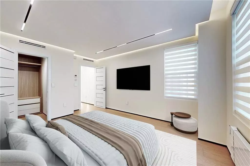 Brooklyn, NY 11235,55 Oceana DR East #4