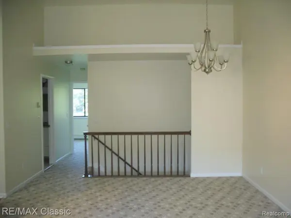 South Lyon, MI 48178,62067 Ticonderoga #3