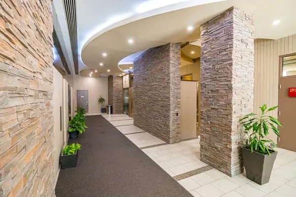 St. Catharines, ON L2R 3H5,55 King ST #500