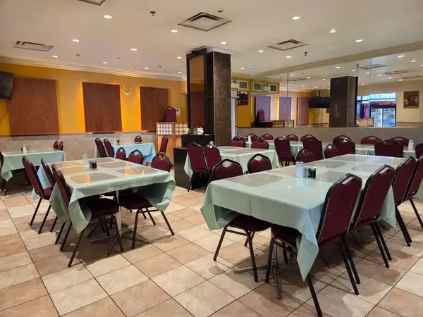 Toronto E04, ON M1P 2W6,880 Ellesmere RD #N212/214/215/216/217