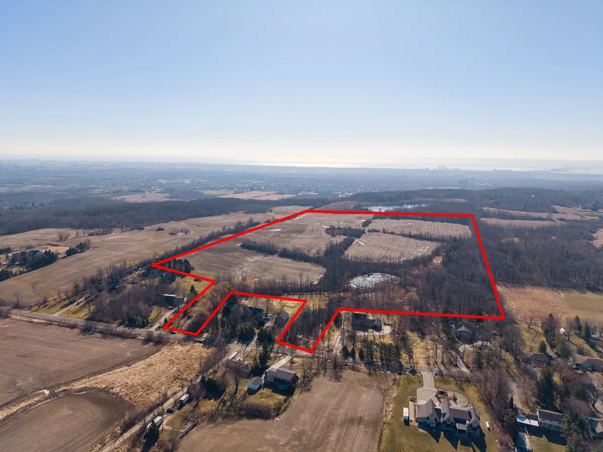 Burlington, ON L7P 0S7,0 No 1 Side Road