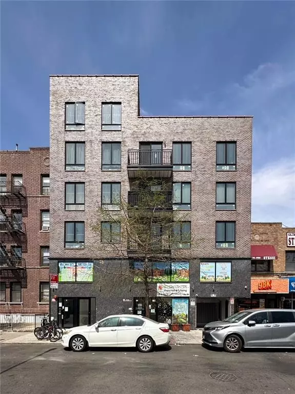 16 Bay 25th ST #2B, Brooklyn, NY 11214