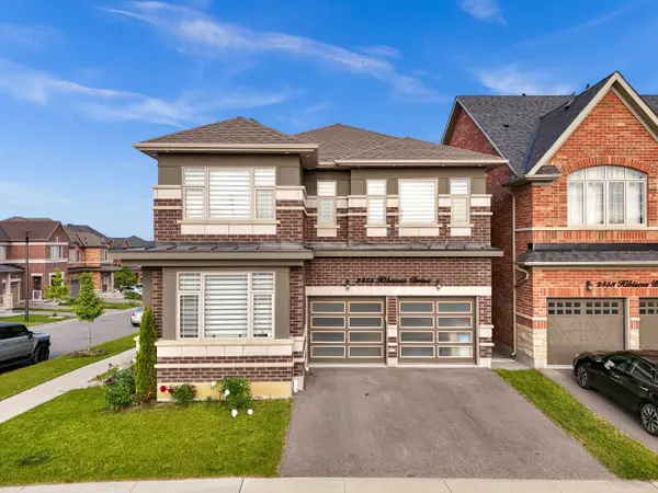Pickering, ON L1X 0H1,2455 Hibiscus DR