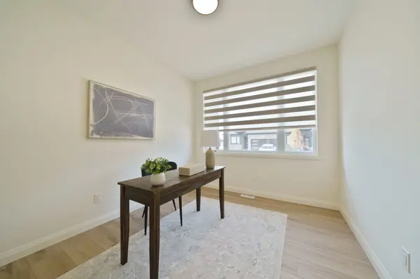 North Middlesex, ON N0M 1A0,32 Postma ST #6