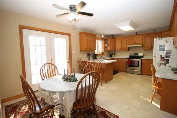 Lucan Biddulph, ON N0M 2J0,105 Duchess AVE