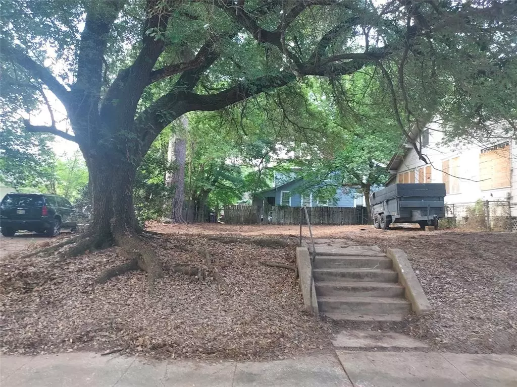 Shreveport, LA 71101,553 Dalzell Street