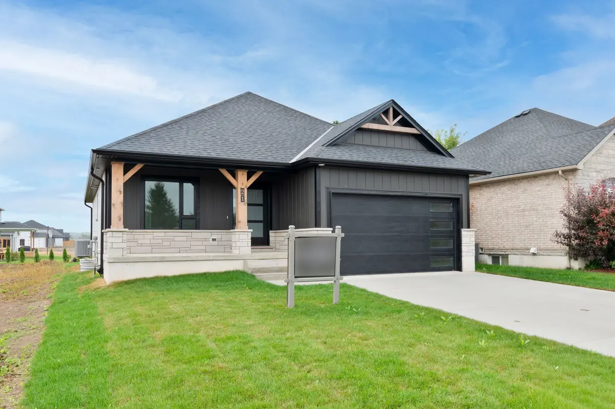 North Middlesex, ON N0M 1A0,21 HAMILTON ST