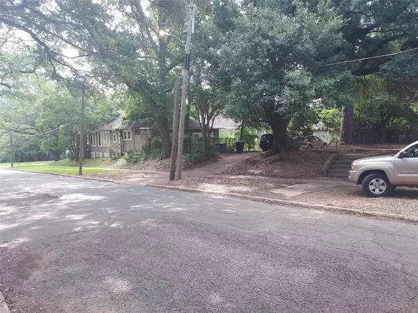 Shreveport, LA 71101,553 Dalzell Street