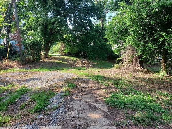 Shreveport, LA 71101,617 Wyandotte Street