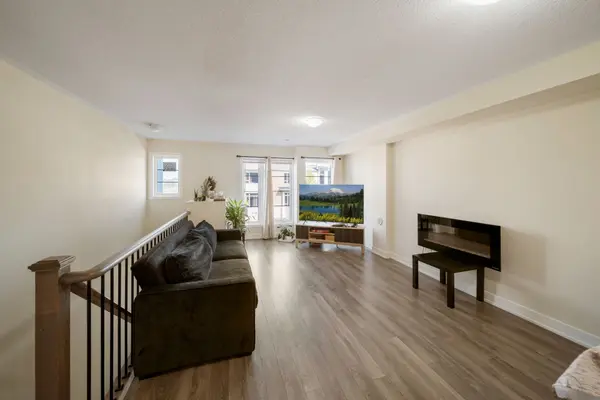 Whitby, ON L1R 0N8,67 Donald Fleming WAY #106