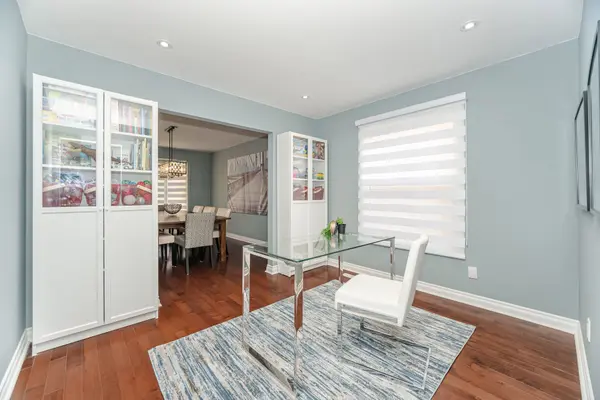 Caledon, ON L7E 5V6,10 Culpepper CT