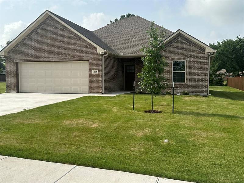204 Ella Street, Whitesboro, TX 76273