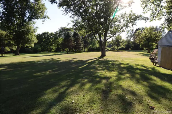 Goodrich, MI 48438,9360 Gale RD