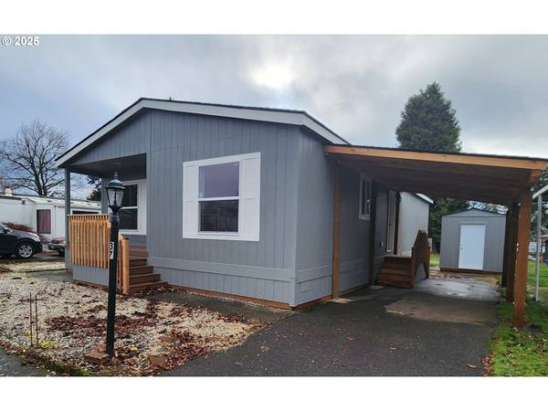 Oregon City, OR 97045,18780 S Central Point RD #37