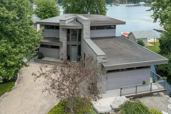 Orillia, ON L3V 1T2,183 Cedar Island RD