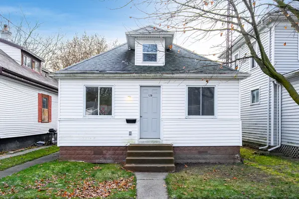 128 Gray ST, Chatham-kent, ON N7M 1T2