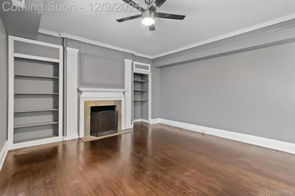 Detroit, MI 48207,2900 E JEFFERSON AVE #D601