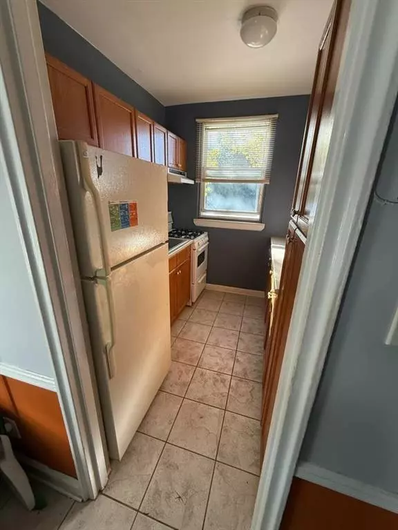 Flushing, NY 11354,25-47 150th ST