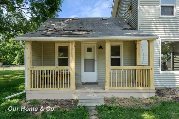 Imlay City, MI 48444,240 W 3RD ST, Imlay City RD