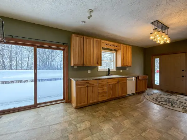 Eau Claire, MI 49111,9155 Cushing RD