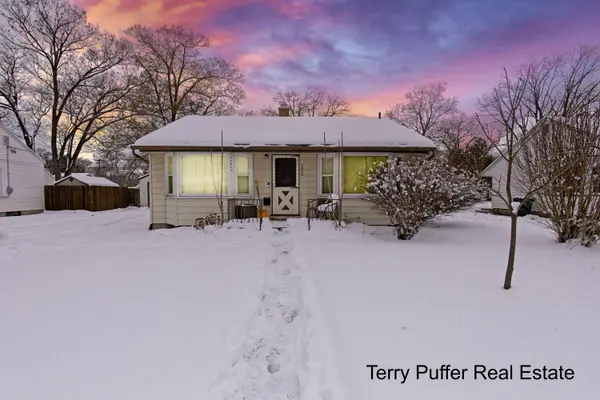 2206 Oak AVE, Muskegon, MI 49445