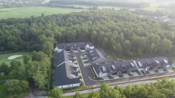 Niagara Falls, ON L2G 3S2,3318 Weinbrenner RD #7