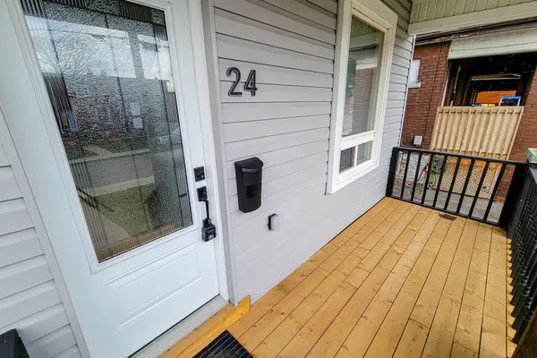 Hamilton, ON L8L 7G4,24 Albemarle ST