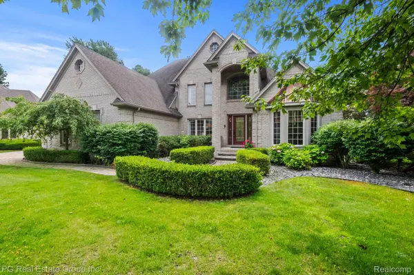 Shelby Twp, MI 48315,14348 Provim Forest CT