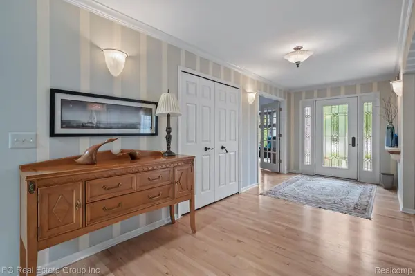 Shelby Twp, MI 48315,14348 Provim Forest CT