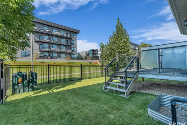 Saskatoon, SK S7T 0T8,315 Dickson CRESCENT #131