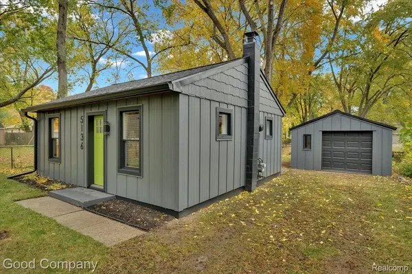 5136 REYMONT RD, Waterford, MI 48327