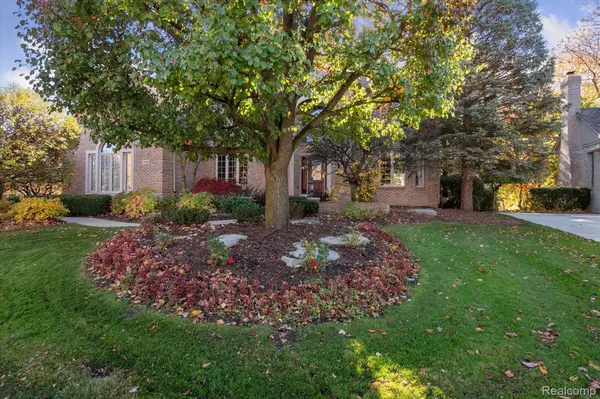 Rochester Hills, MI 48309,3149 HEDGEWOOD LN