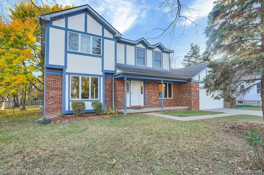 41901 E ANN ARBOR TRL, Plymouth, MI 48170