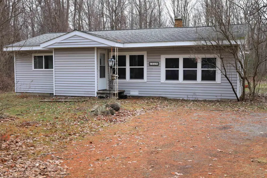 1428 Gary Rd, Montrose, MI 48457