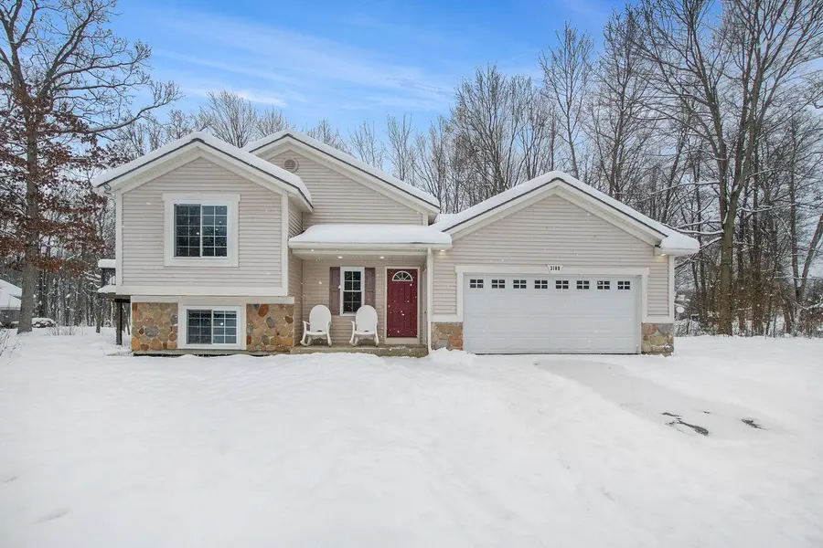 3180 Rolling Oaks CT, Hamilton, MI 49419