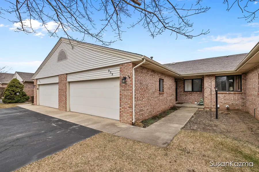 939 Bayou DR SW, Byron Center, MI 49315