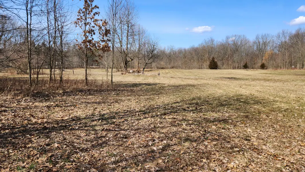 VL Lindsey RD, Plainwell, MI 49080